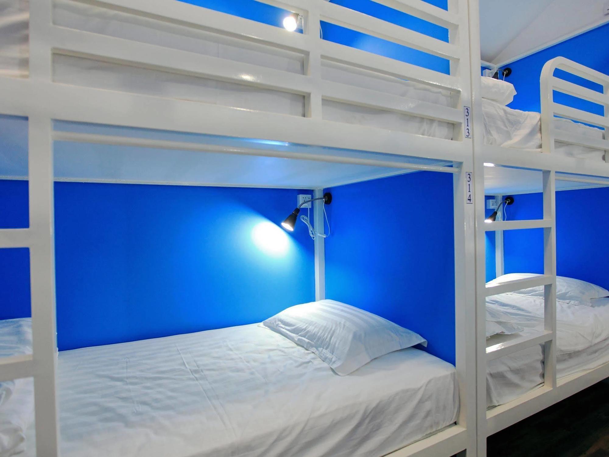 Four Rivers Youth Hostel 仰光 外观 照片